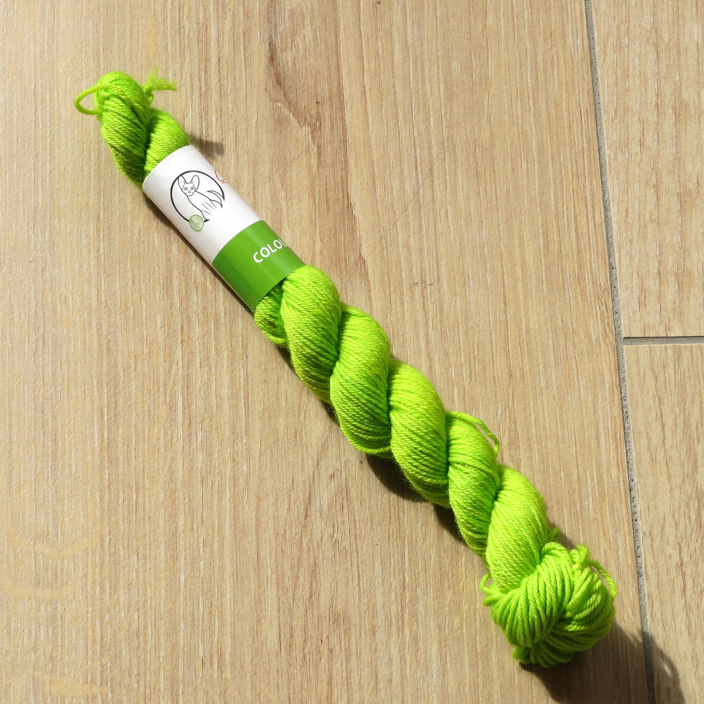 Glowstick - Smooth Sock Kitten