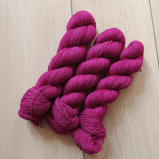 Fuchsia – Yak Sock