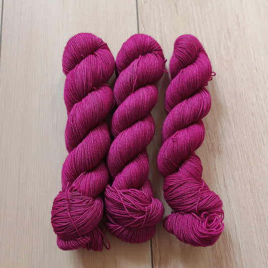 Fuchsia – Yak Sock
