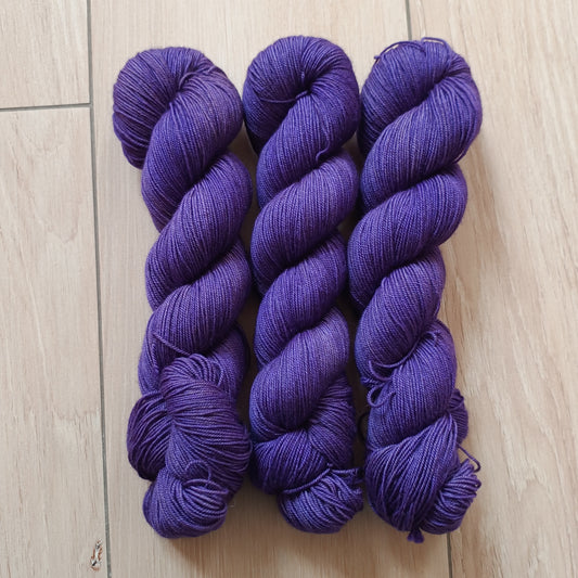 Aster – Yak Sock