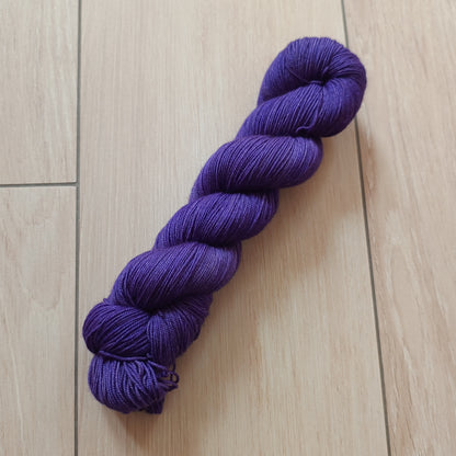 Aster – Yak Sock