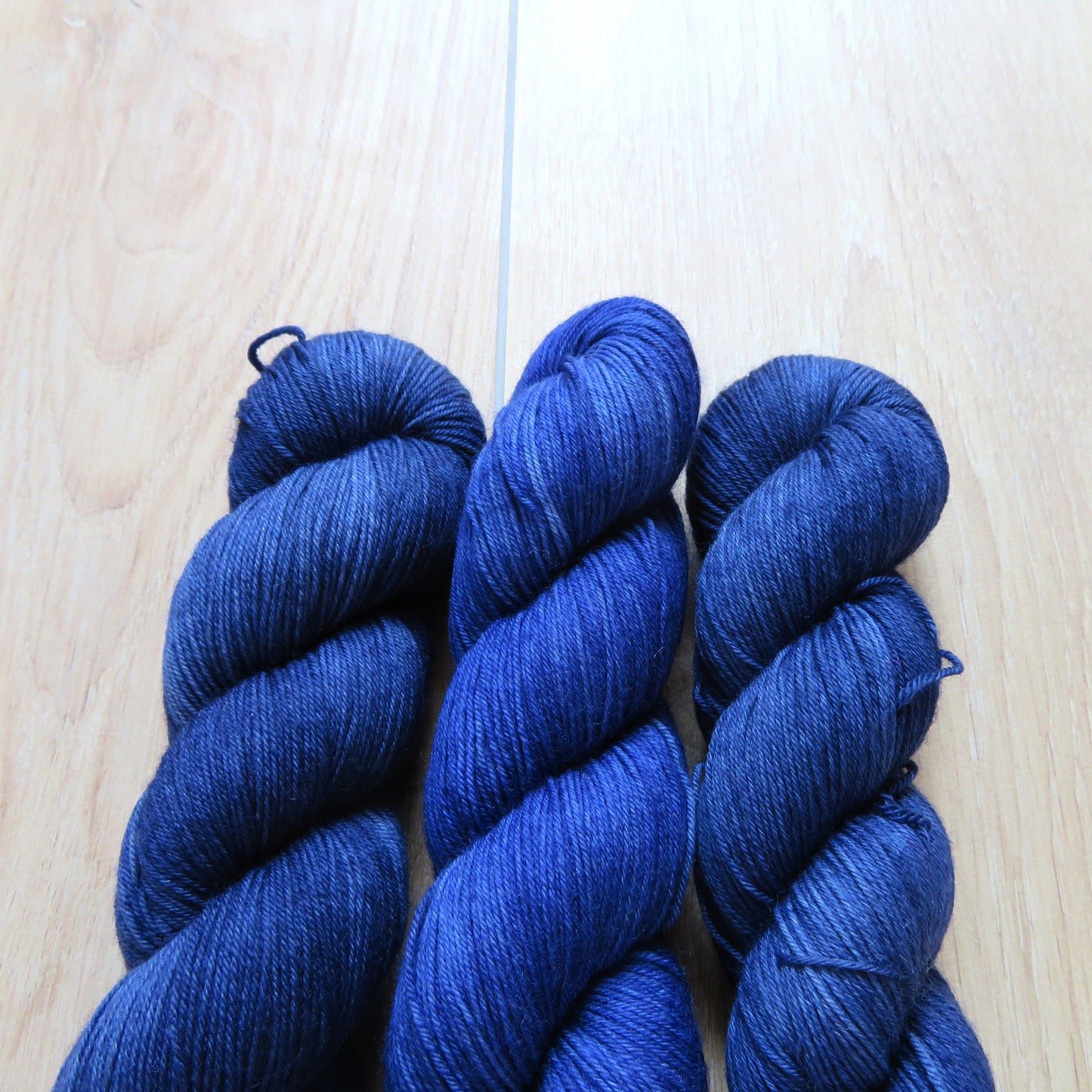 Dance with the Waves – Smooth Sock