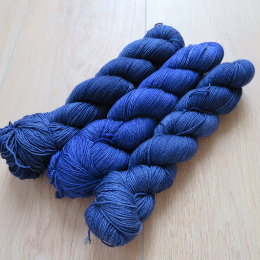 Dance with the Waves – Smooth Sock