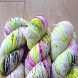 Dragonfruit – Sock Extra White