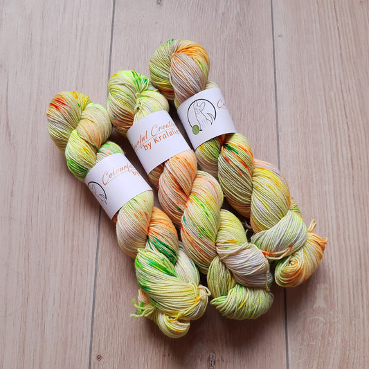 Pineapple Paradise – Smooth Sock
