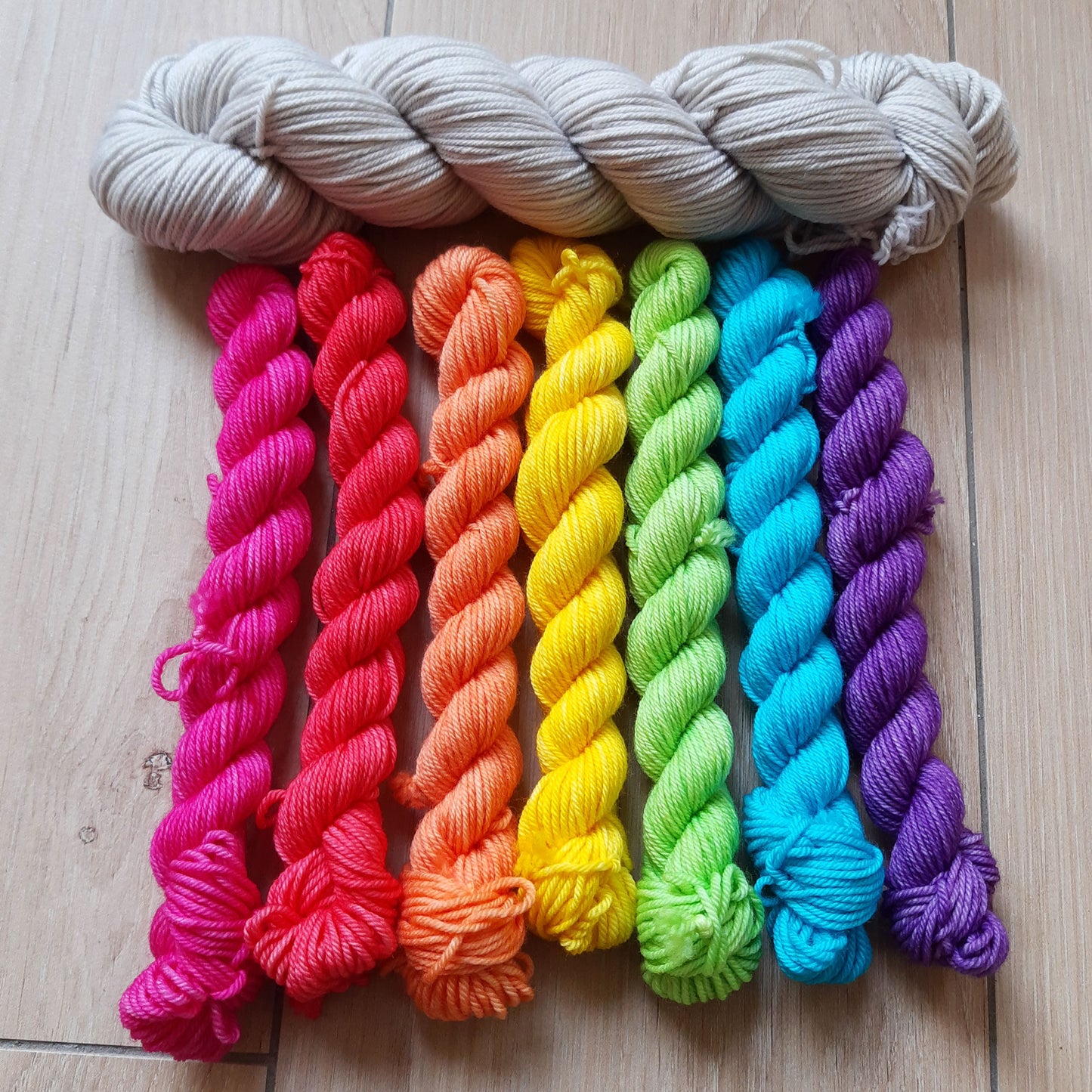 Rainbow Bright - Smooth DK Kitten Set