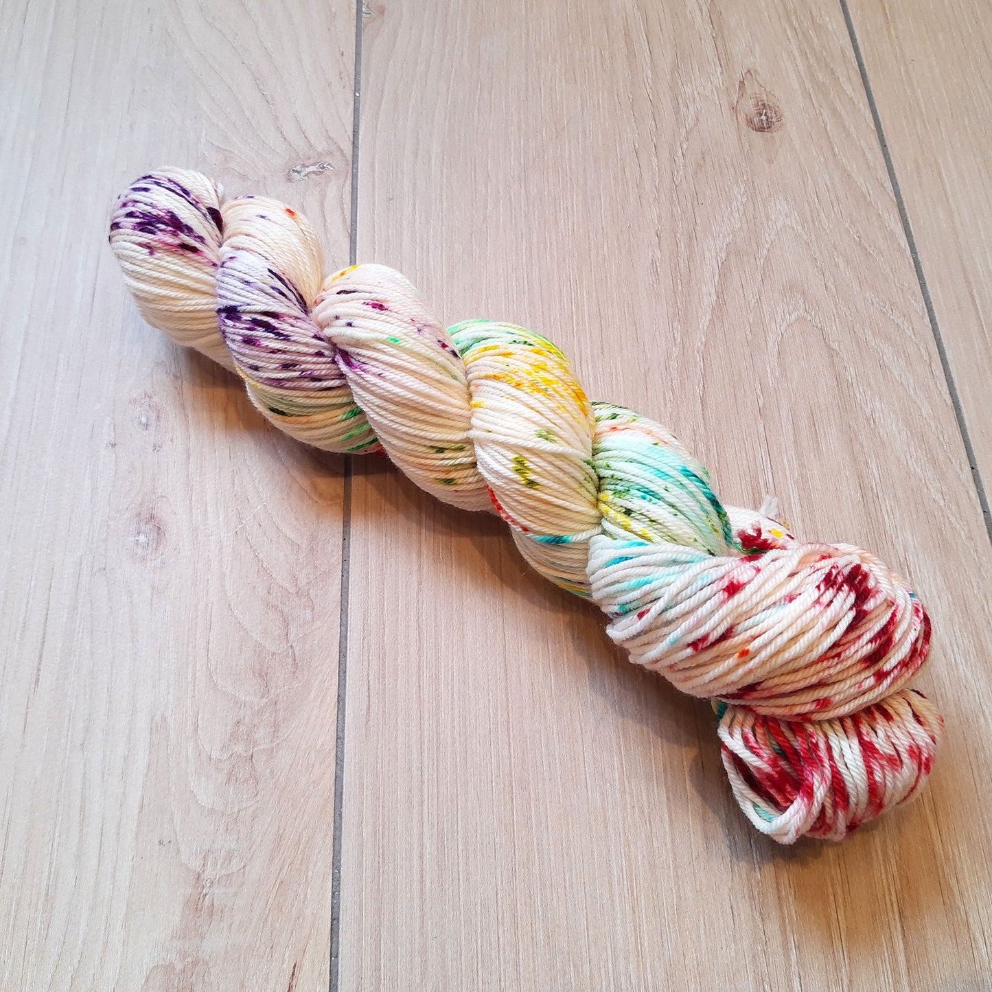 Quirky Rainbow – Smooth DK