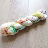 Quirky Rainbow – Smooth Sock
