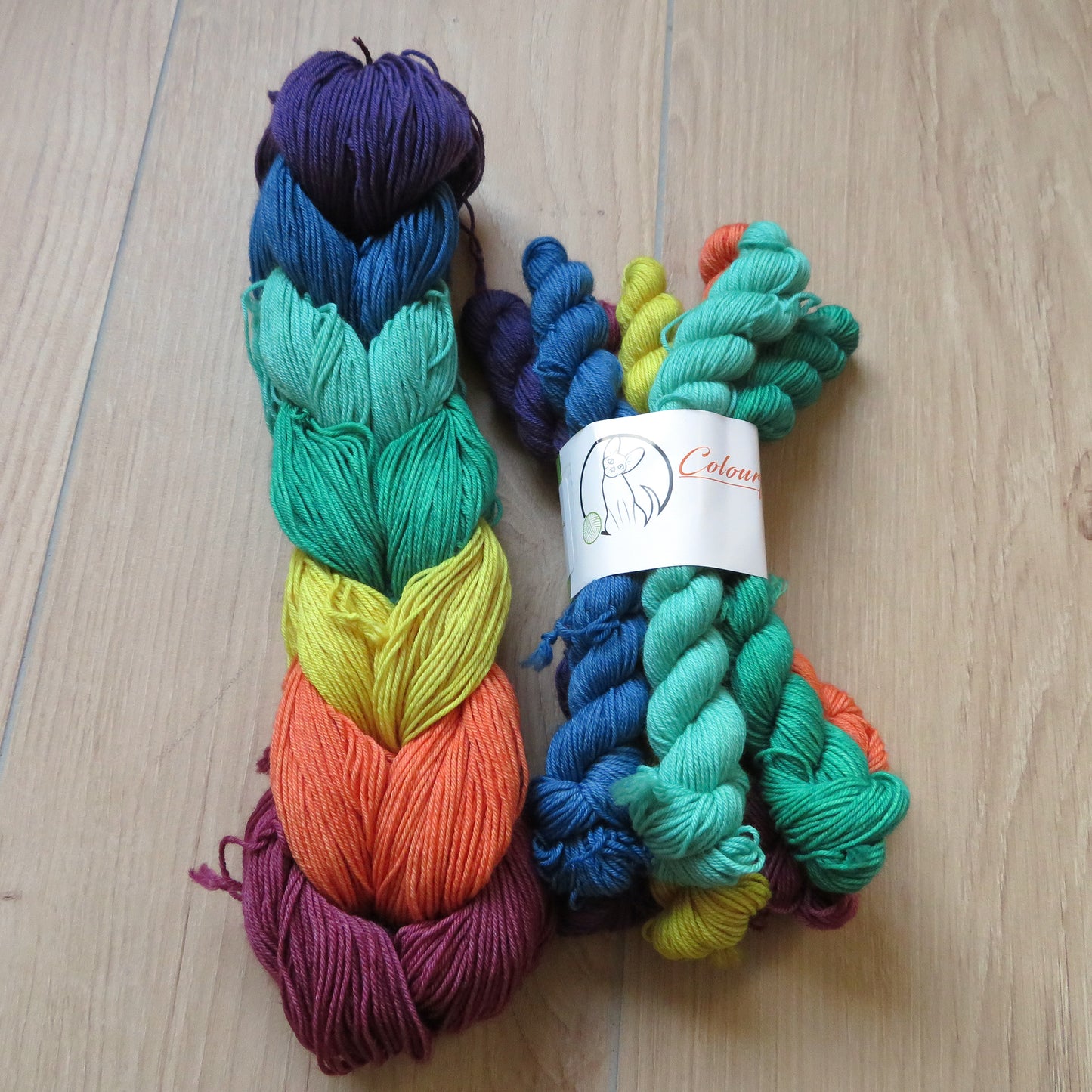 Rainbow but darker - Smooth Sock Kitten Set