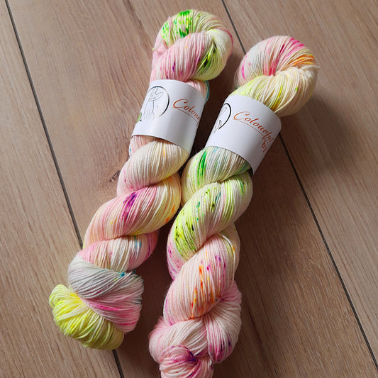 Razzle Dazzle Light – Smooth Sock