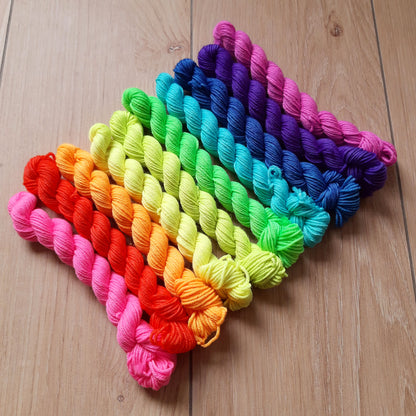Super Neon - Smooth DK Kitten Set